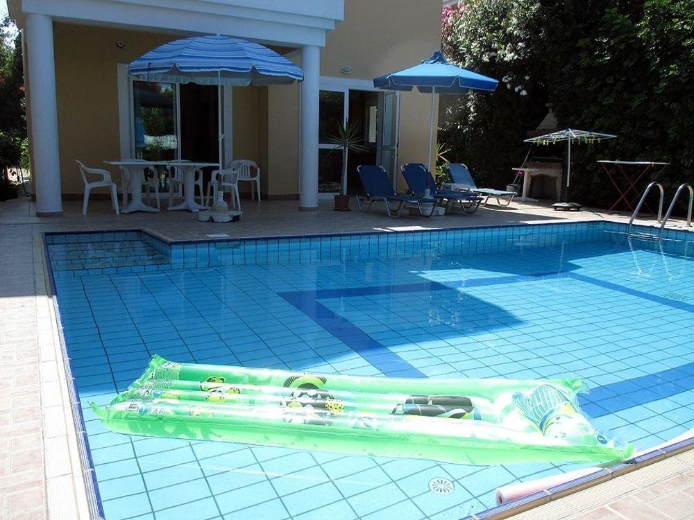 Rododafni Villas Χλώρακα Εξωτερικό φωτογραφία